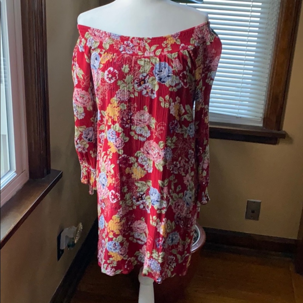 Almost Famous Floral Off Shoulder Dress